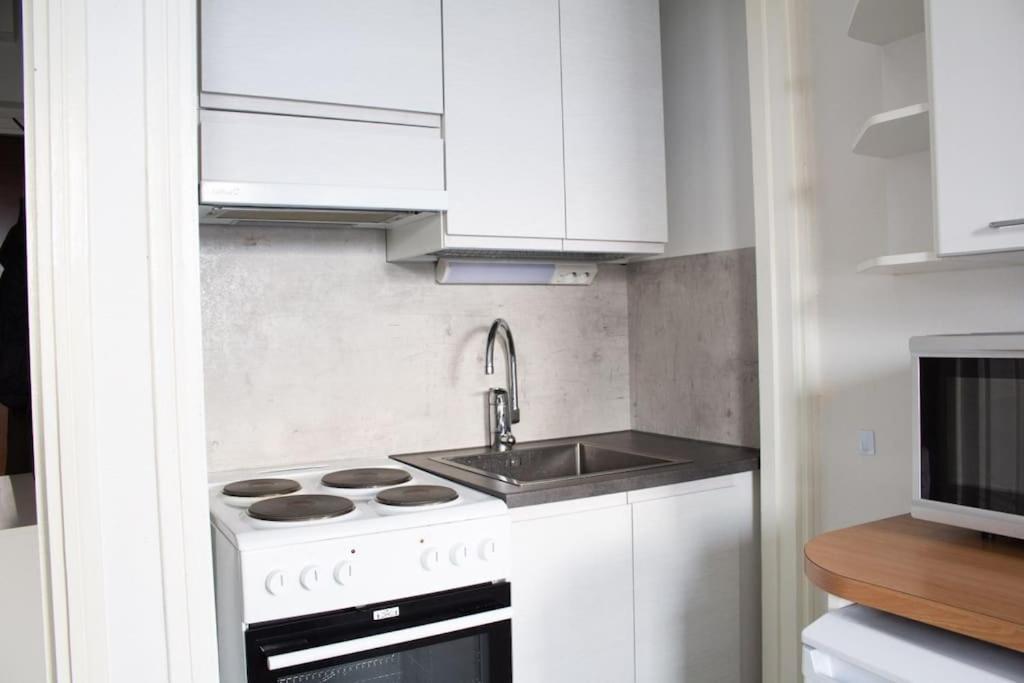 Floor Studio-apartment In Kruununhaka *
